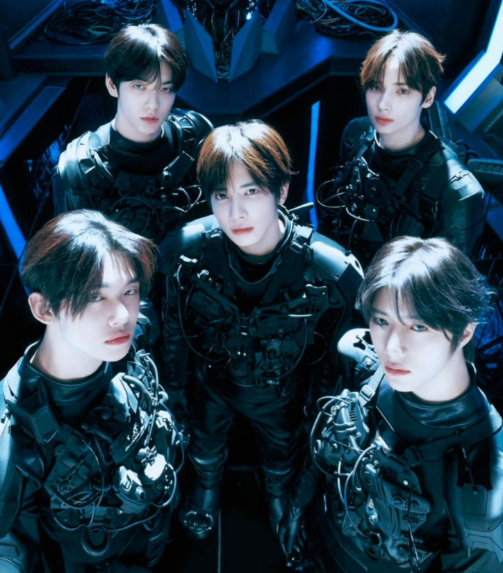 太顯 (TOMORROW X TOGETHER)的最新活動照片