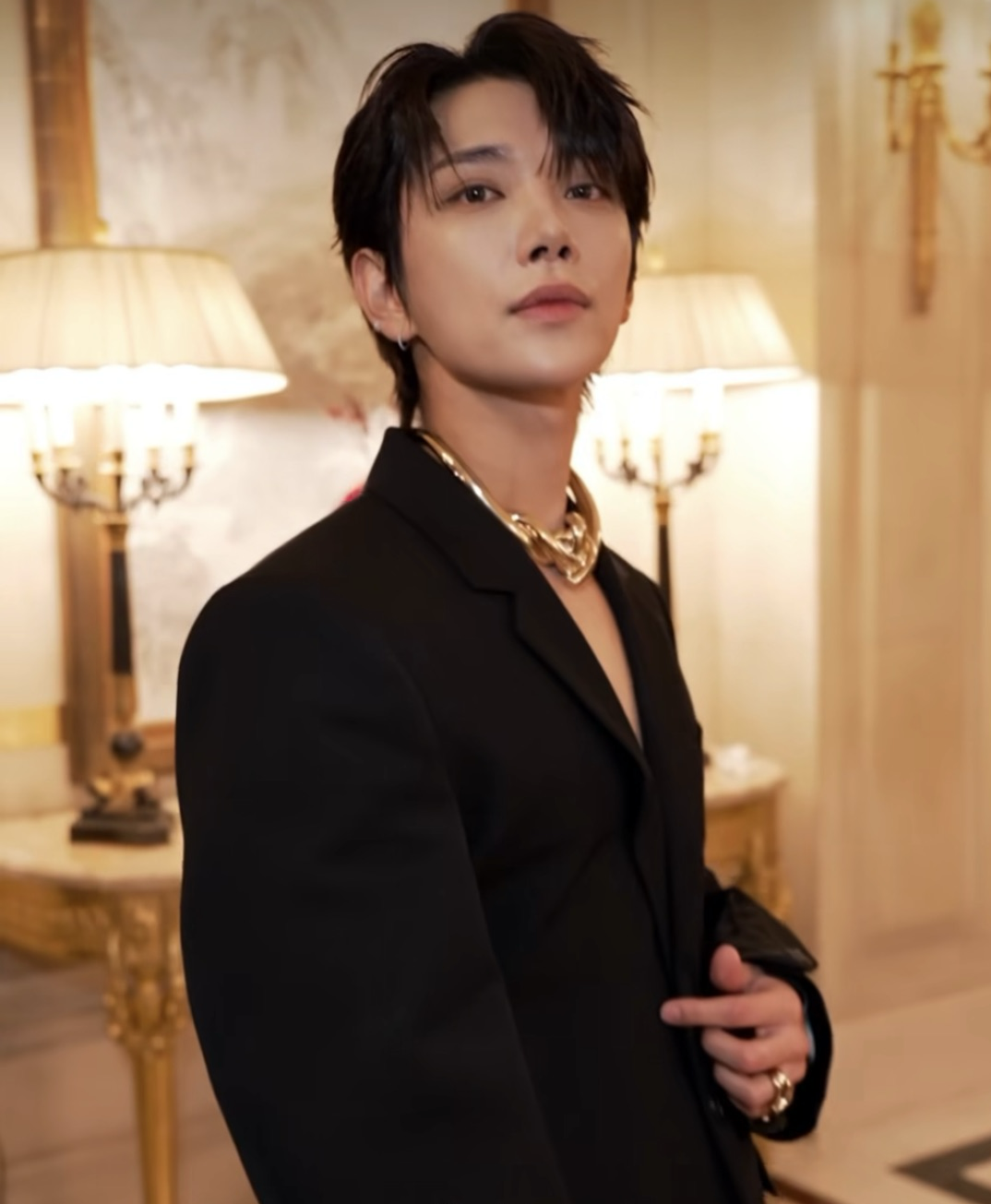 A moment captured by Joshua (SEVENTEEN)'s fan