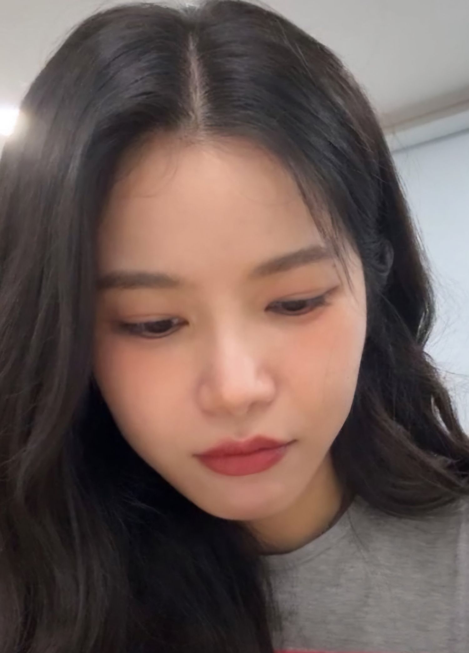 A moment captured by Solar (MAMAMOO)'s fan