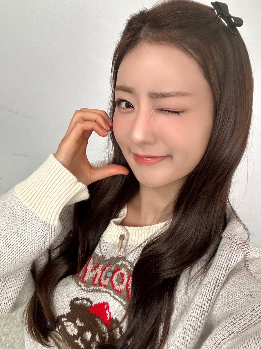 Apinkの最新写真