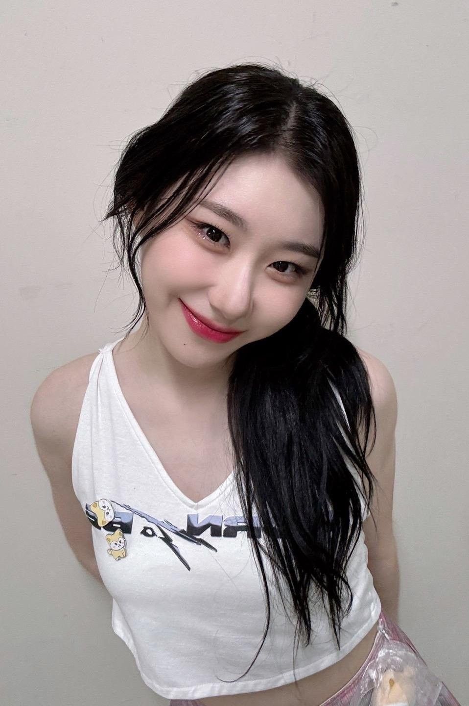 彩領 (ITZY)的幕後花絮