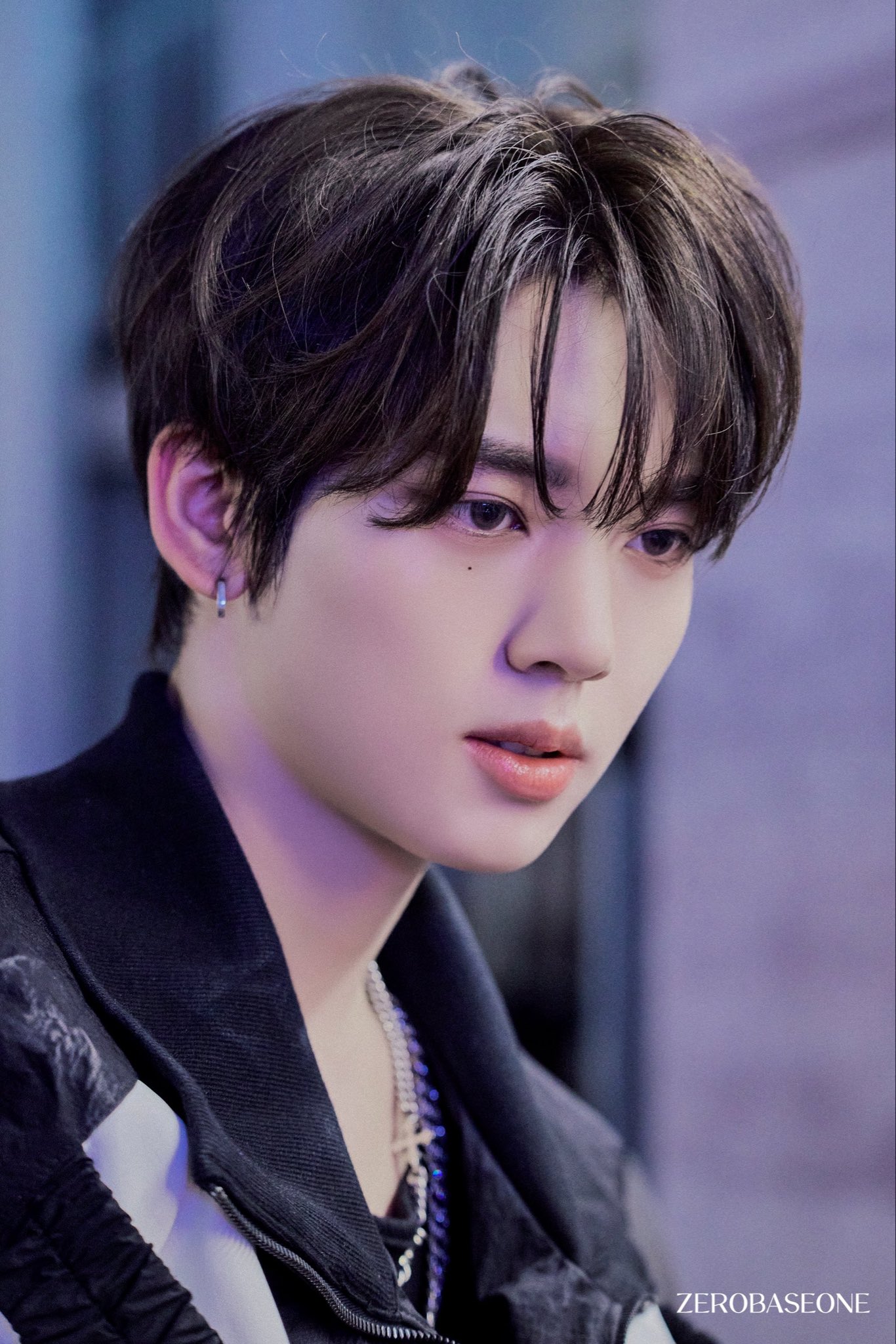 Potret di balik layar Han Yujin (ZEROBASEONE)