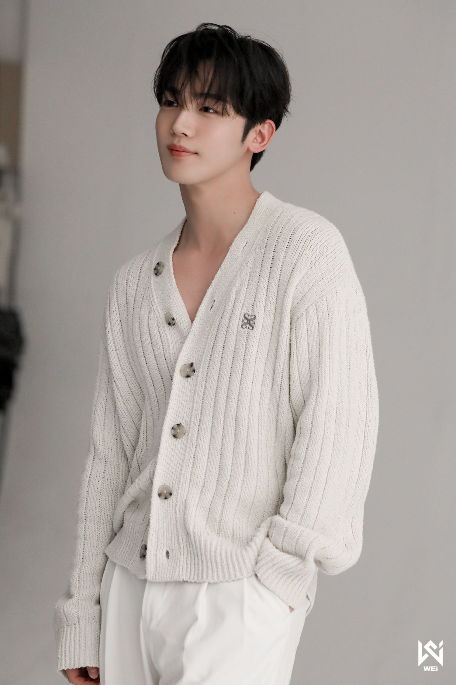 Recent activity shot of Kim Yohan (WEi)