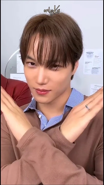 Behind-the-scenes cut of Kai (EXO)