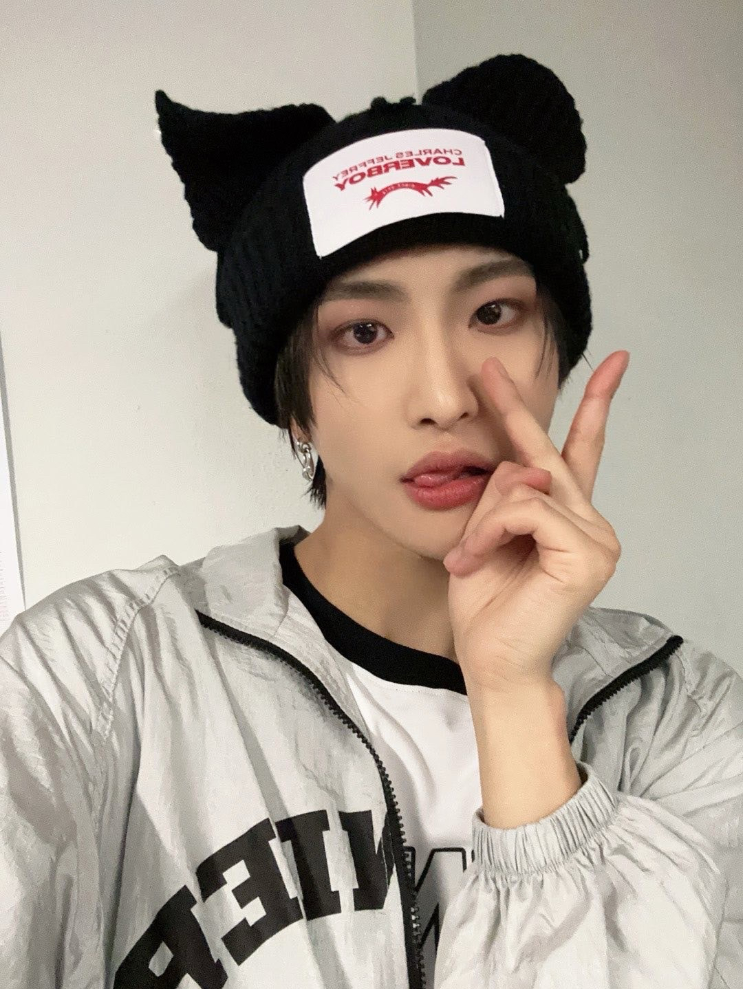Recent activity shot of Seonghwa (ATEEZ)