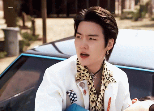 슈가 (방탄소년단)의 최신 사진