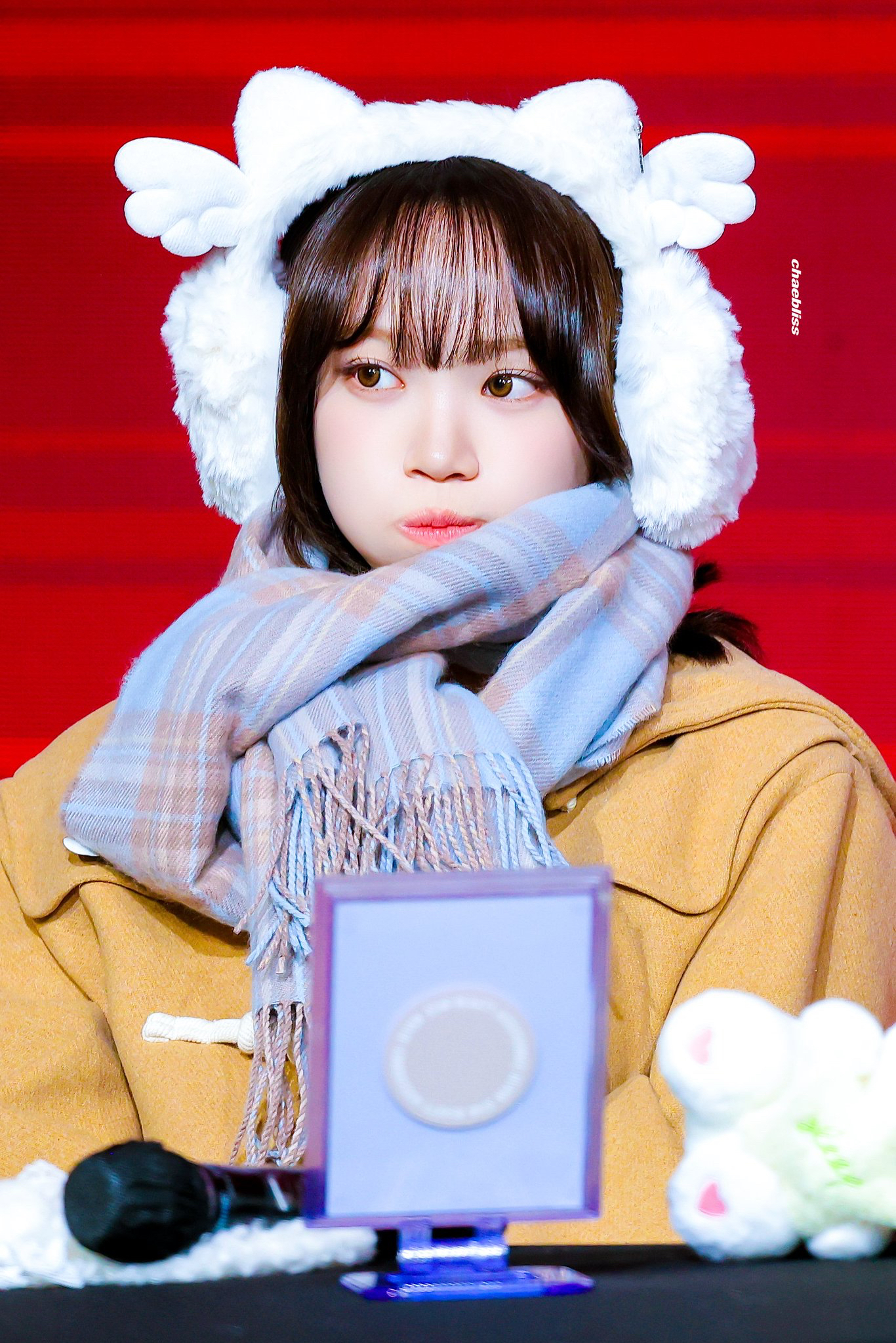 Latest photo of Kim Chaewon (LE SSERAFIM)