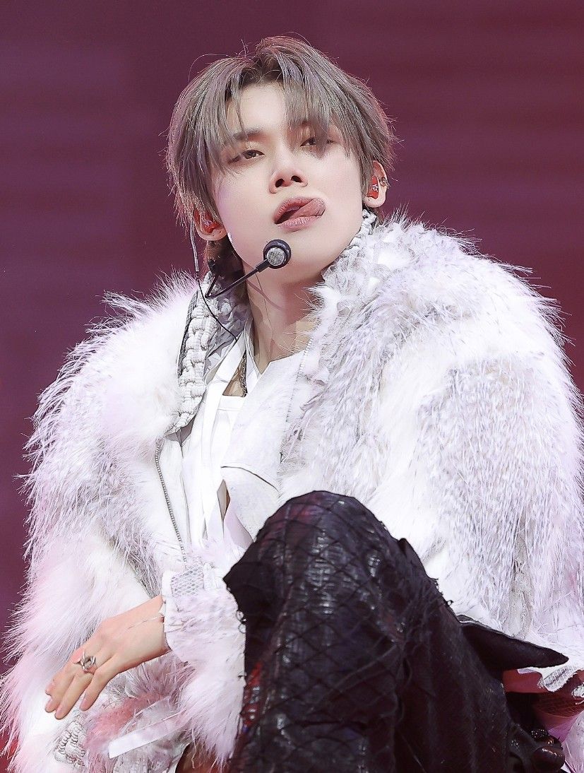 Foto aktivitas terbaru Yeonjun (TOMORROW X TOGETHER)