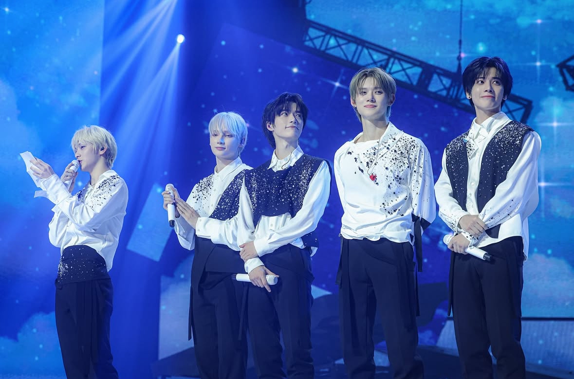 A moment captured by TOMORROW X TOGETHER's fan