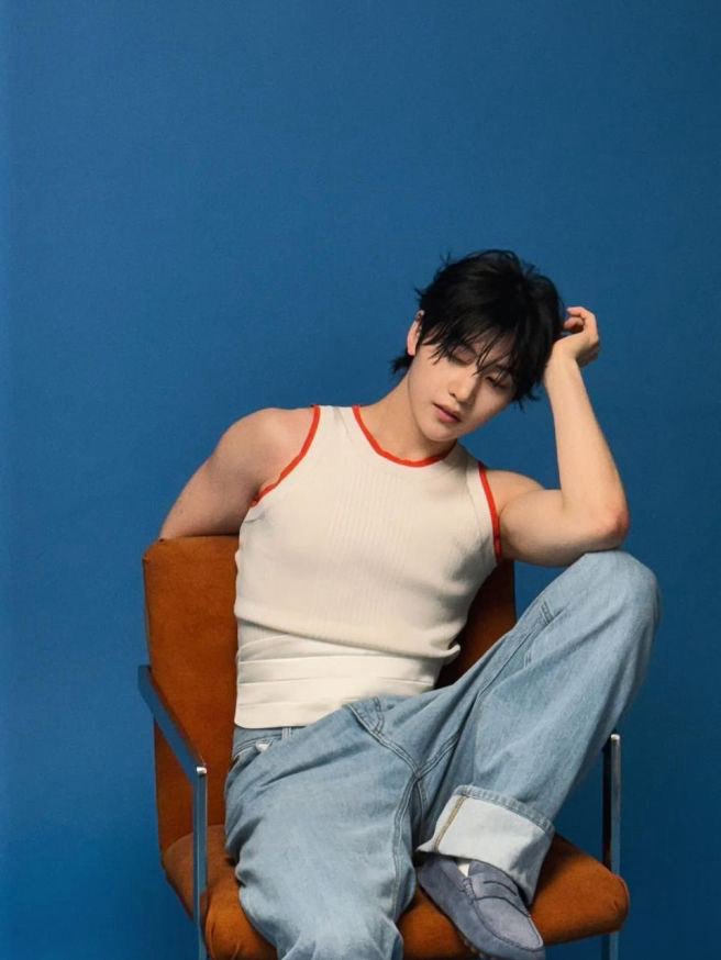 A moment captured by Seok Matthew (ZEROBASEONE)'s fan