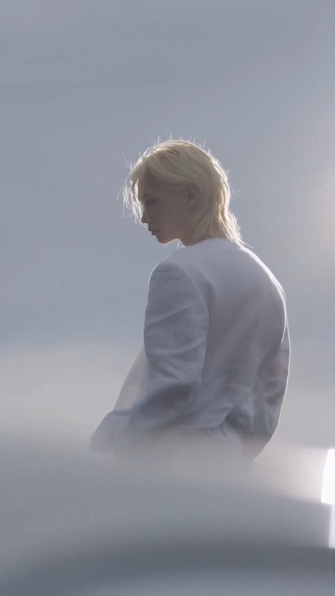 Recent activity shot of Felix (Stray Kids)