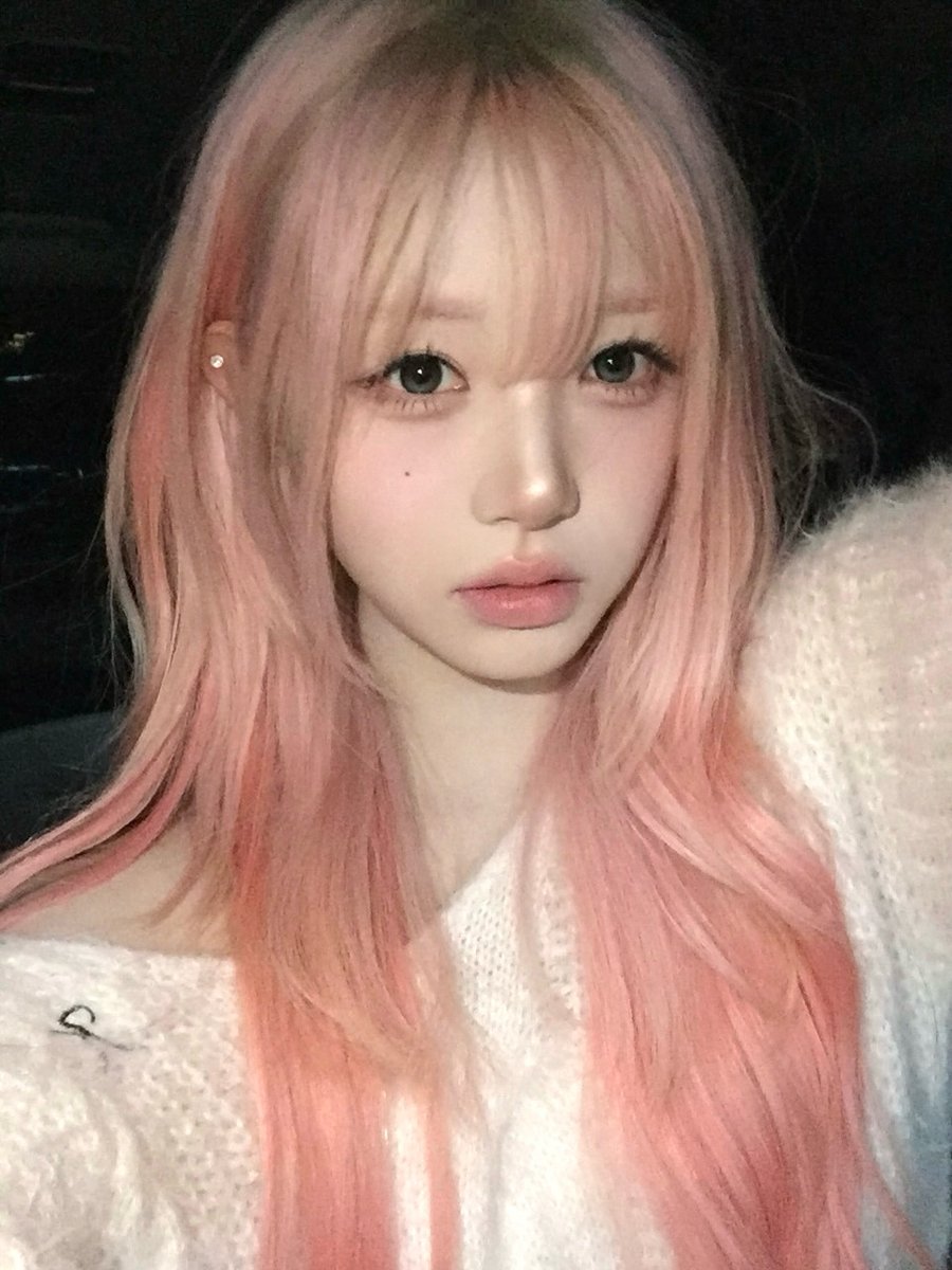 A moment captured by tripleS's fan