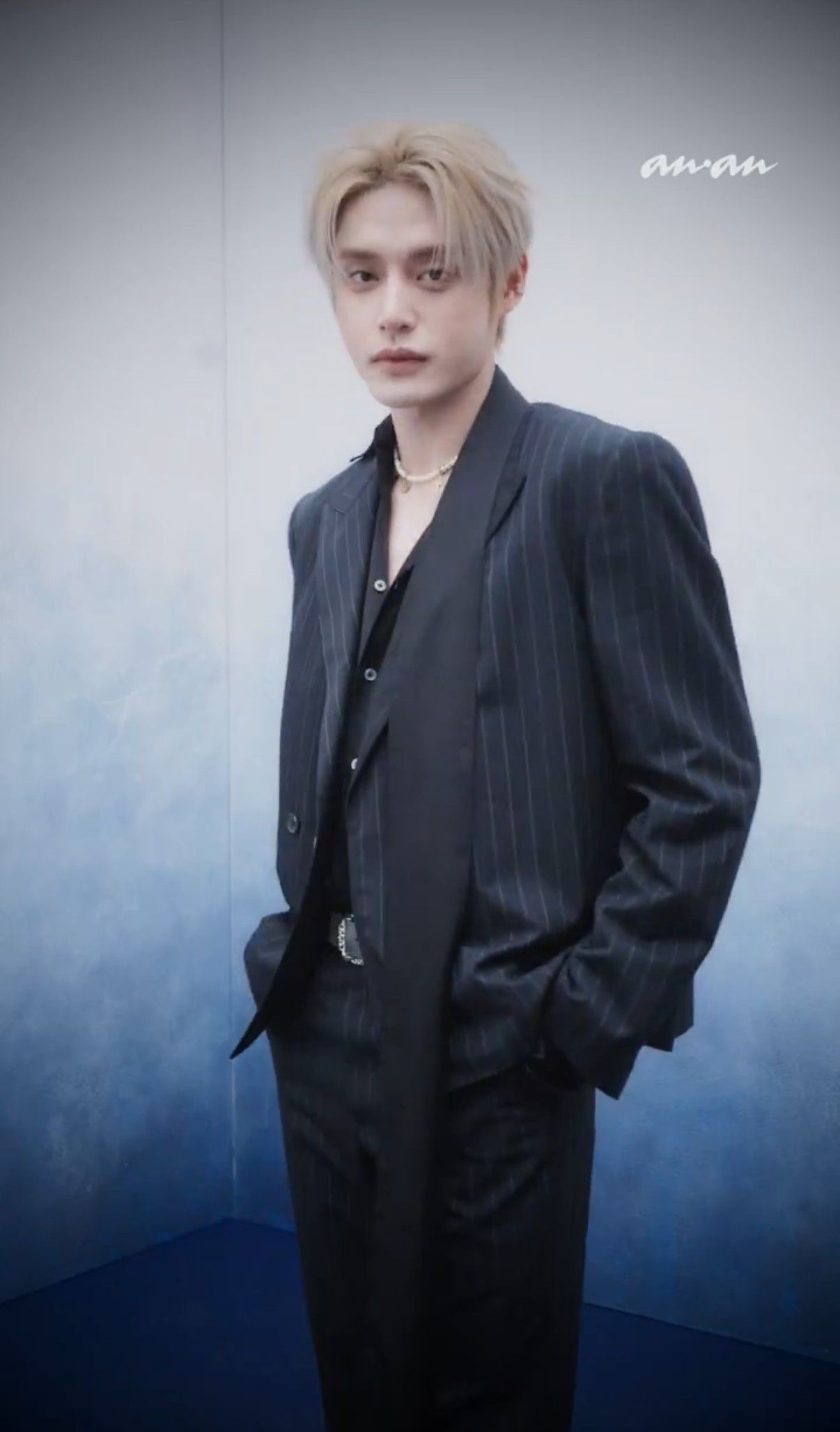 Fandom-recommended wallpaper image of Kim Jiwoong (ZEROBASEONE)