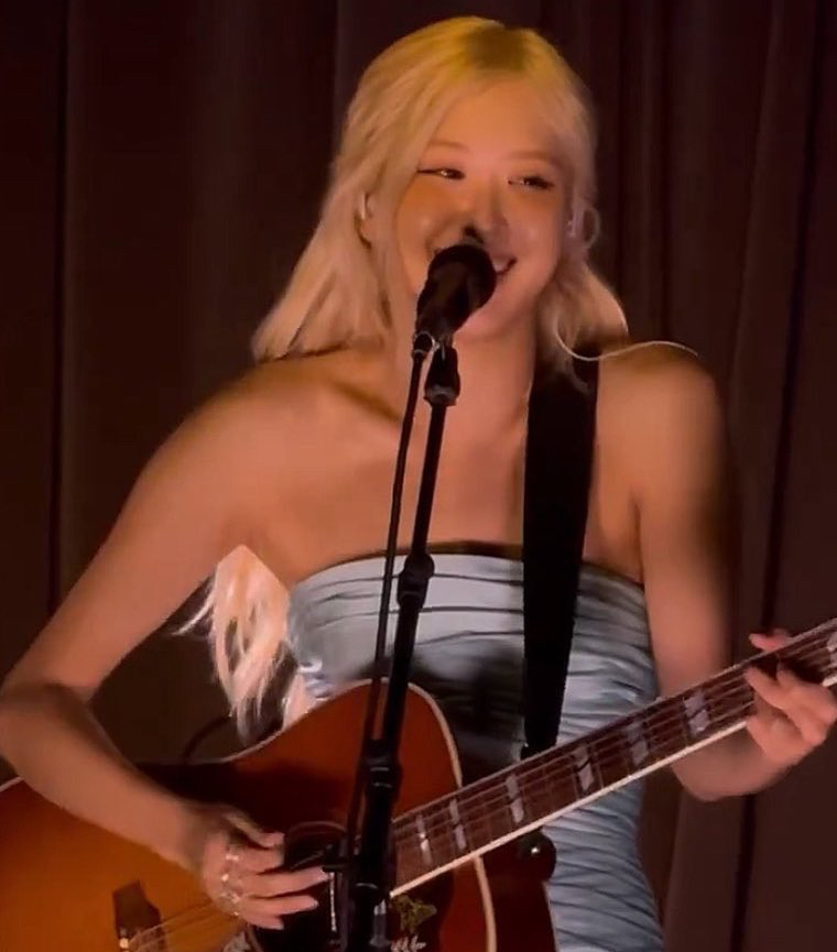 Behind-the-scenes cut of ROSÉ (BLACKPINK)