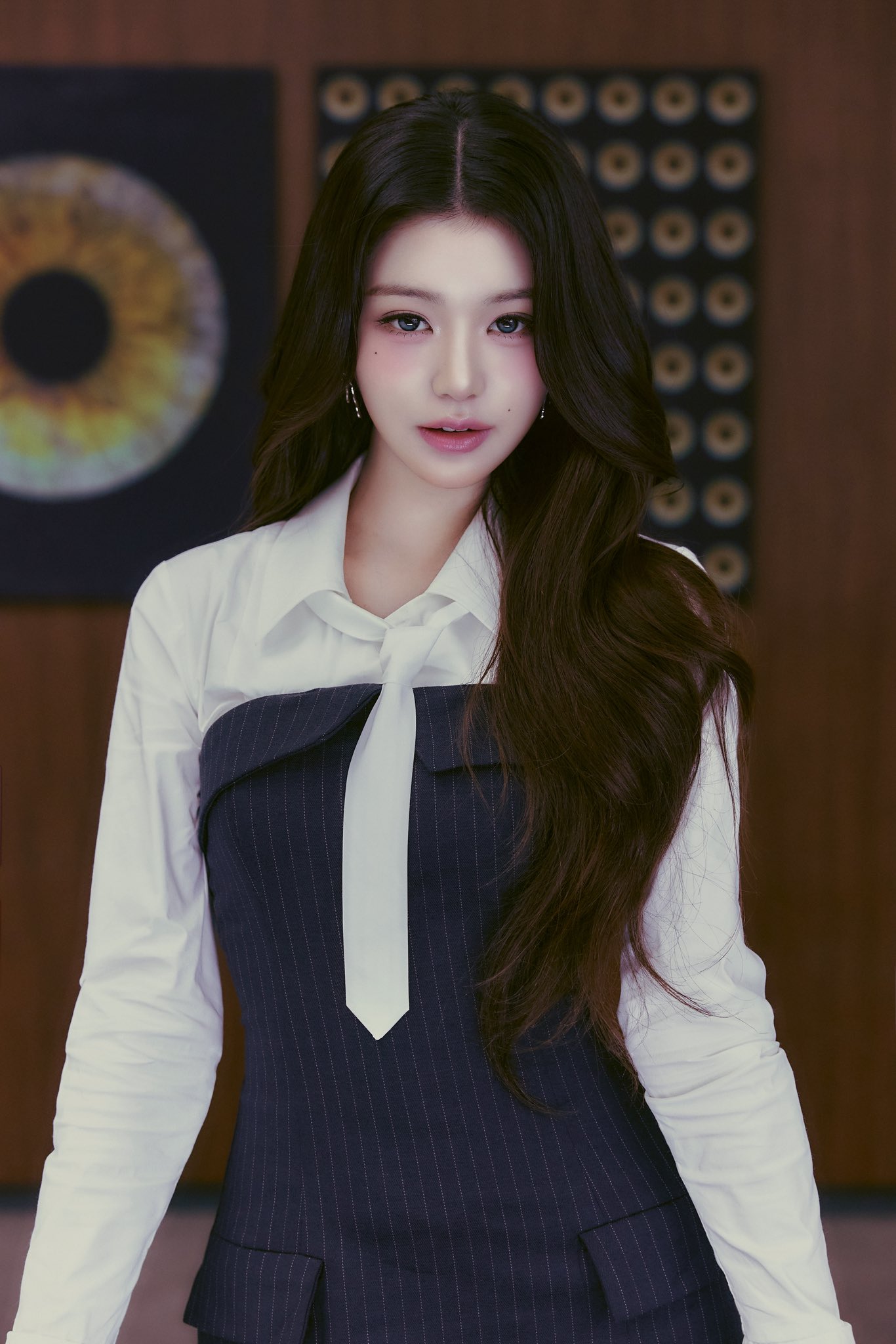 A moment captured by Jang Wonyoung (IVE)'s fan