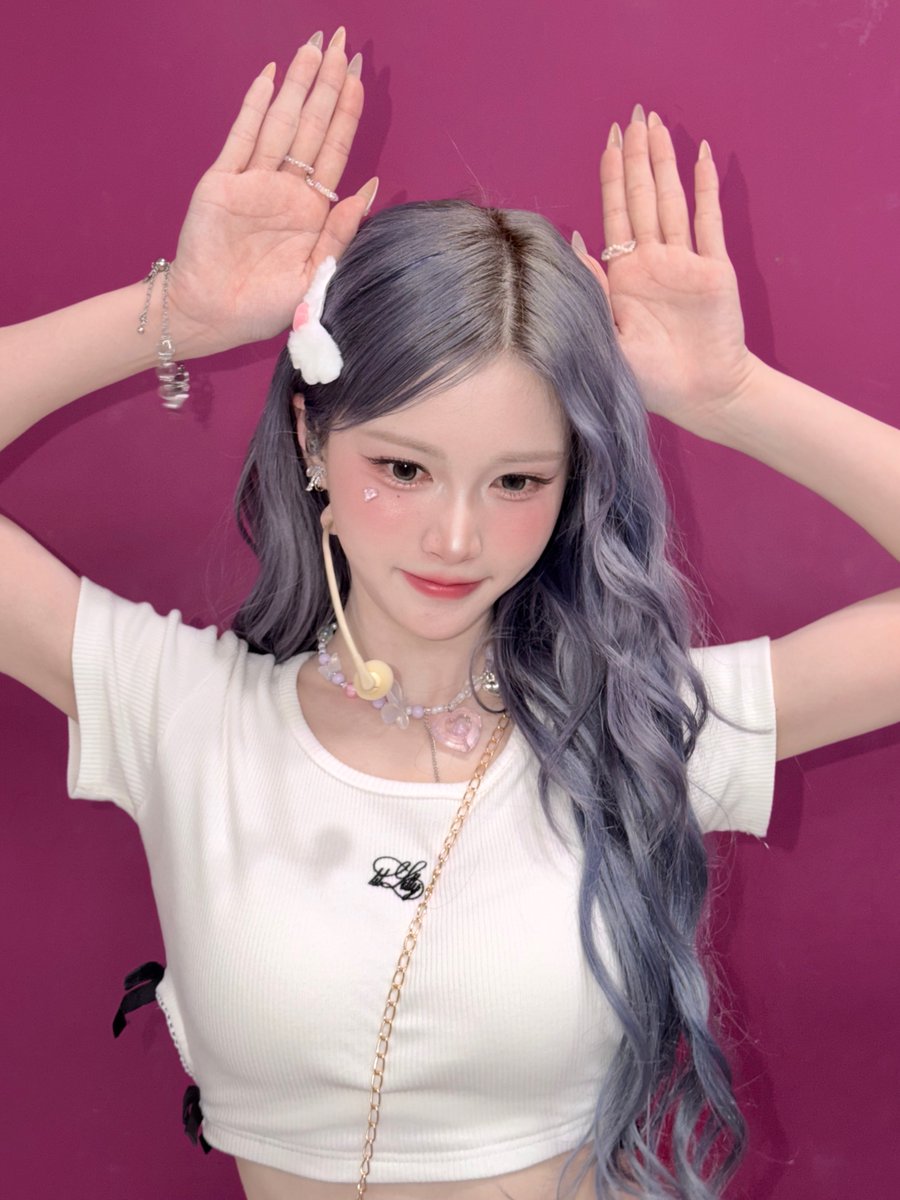 Latest photo of tripleS