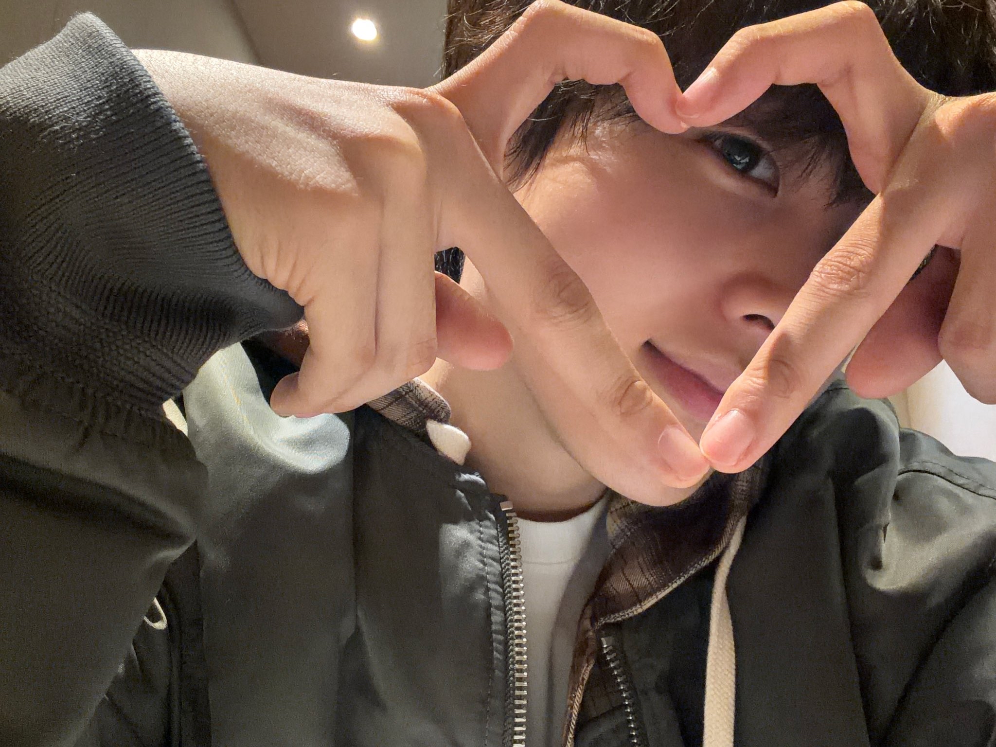 Recent activity shot of Hyeongjun (CRAVITY)