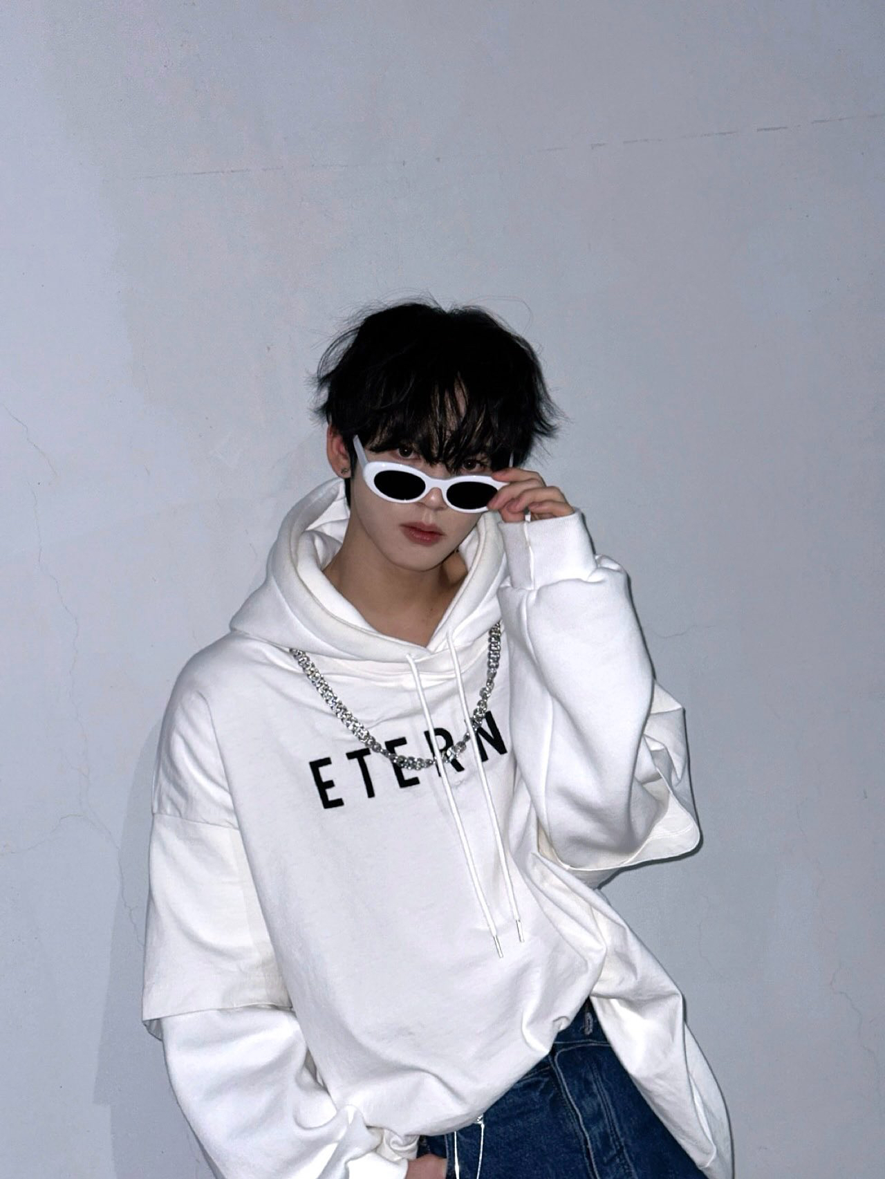 ハン・ユジン (ZEROBASEONE)の最新写真