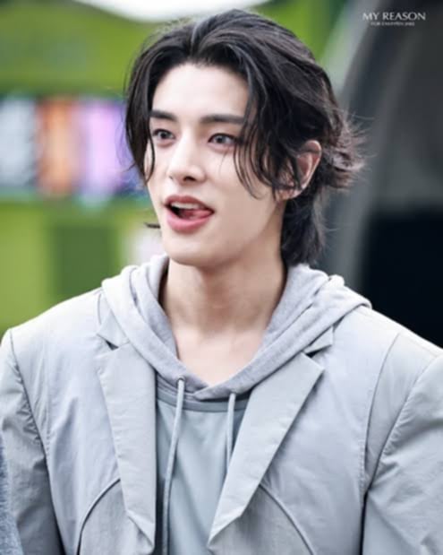 Latest photo of Jake (ENHYPEN)