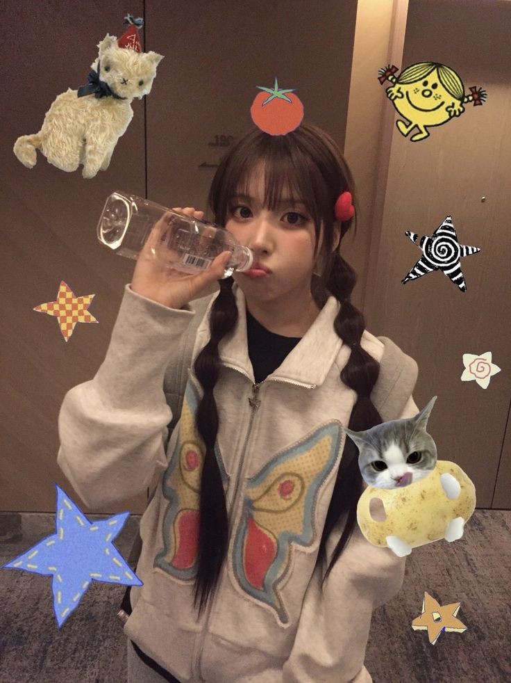 Latest photo of Jiwoo (NMIXX)