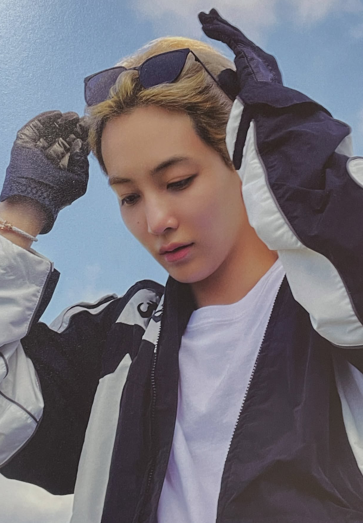 Behind-the-scenes cut of Jeonghan (SEVENTEEN)