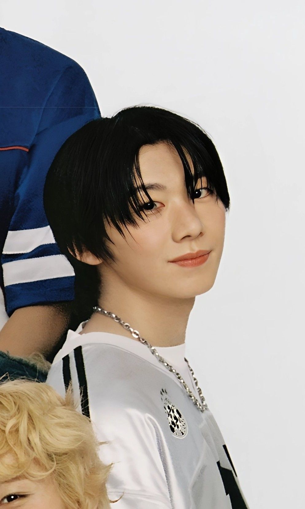 Behind-the-scenes cut of Park Han (AHOF)