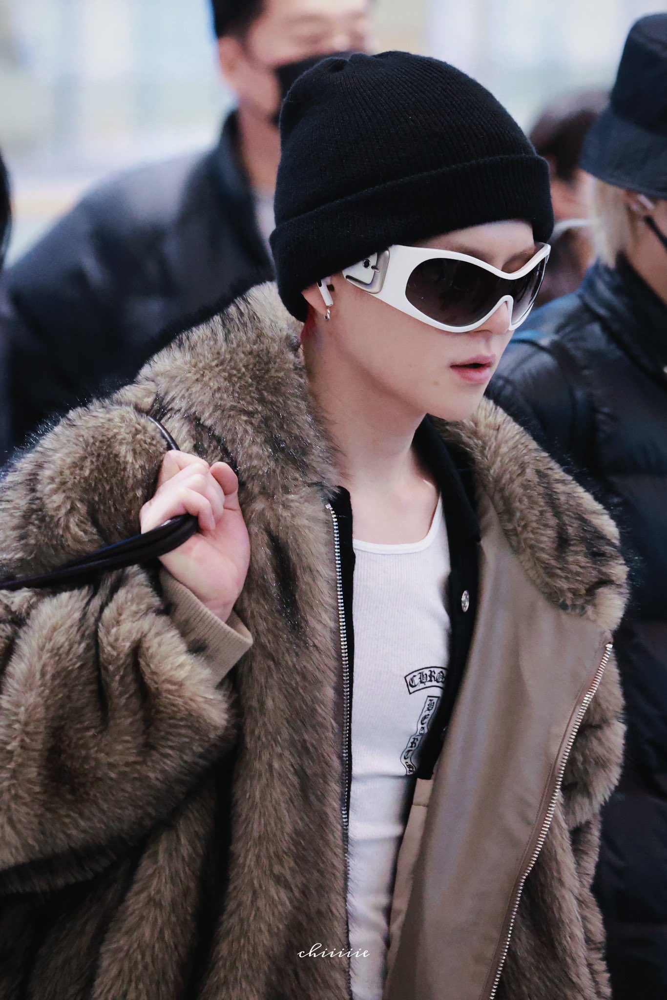 Behind-the-scenes cut of Yoshi (TREASURE)