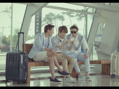 A moment captured by JYJ's fan