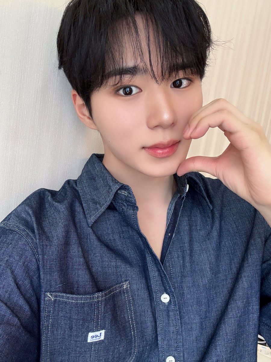 Latest photo of WEi