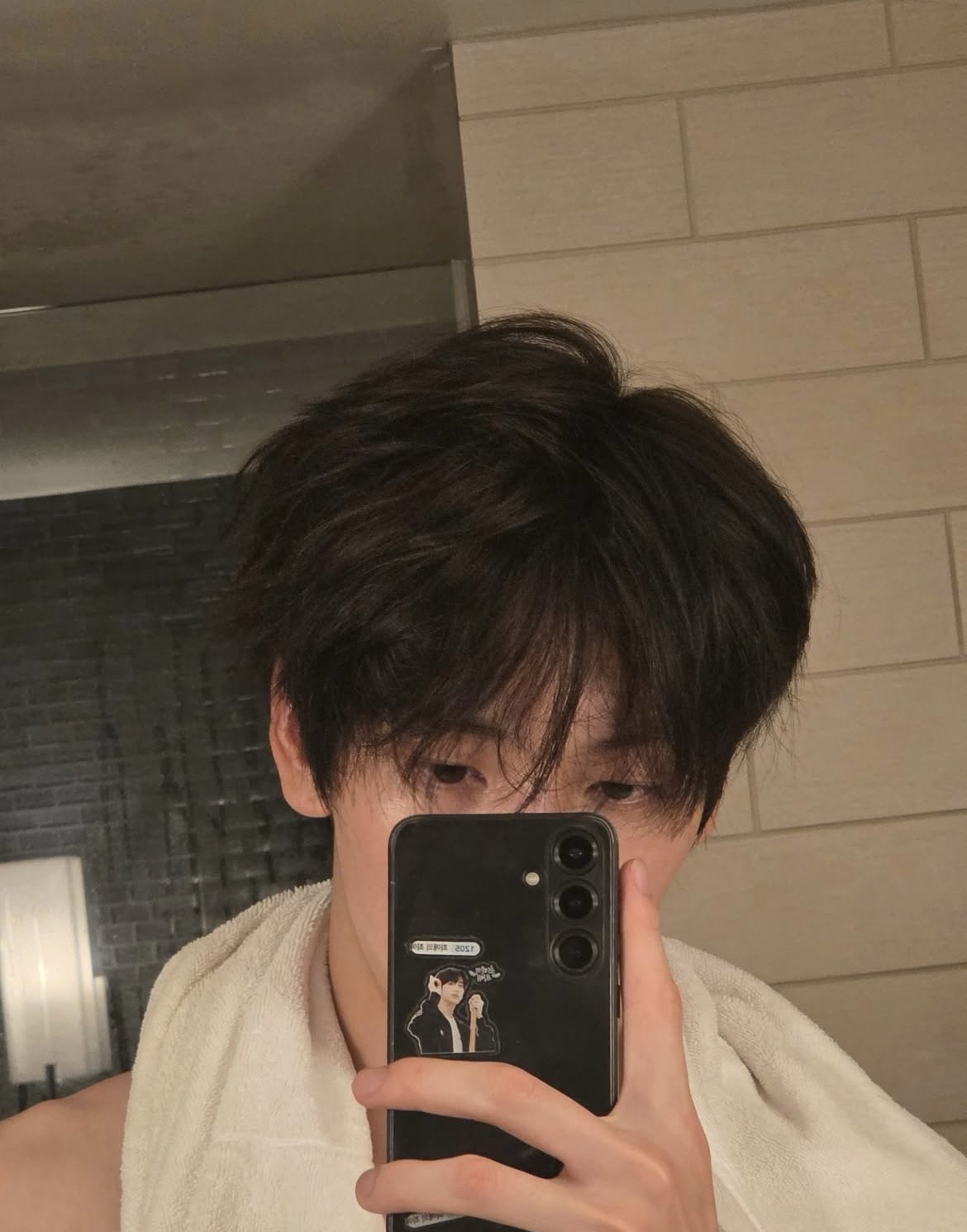 Latest photo of Soobin (TOMORROW X TOGETHER)