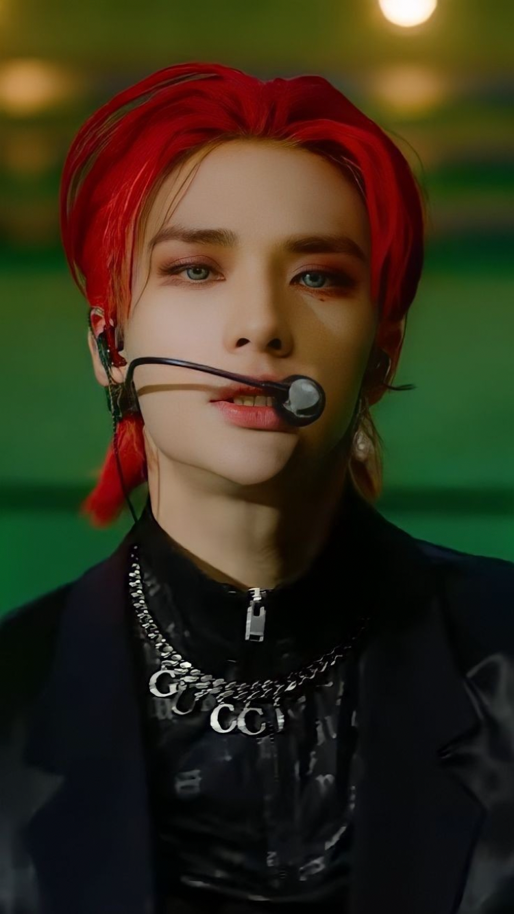 Behind-the-scenes cut of Hyunjin (Stray Kids)