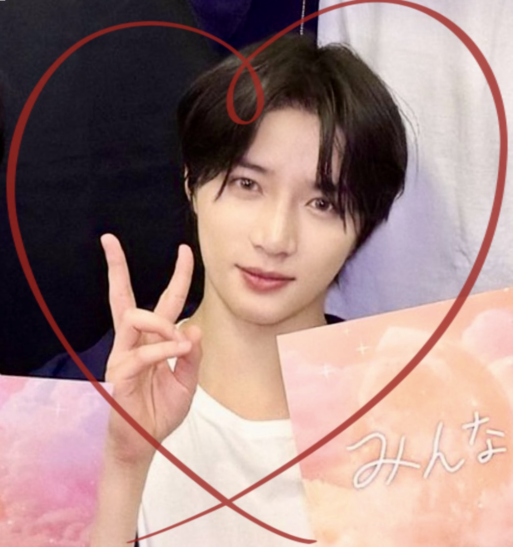 A moment captured by Beomgyu (TOMORROW X TOGETHER)'s fan
