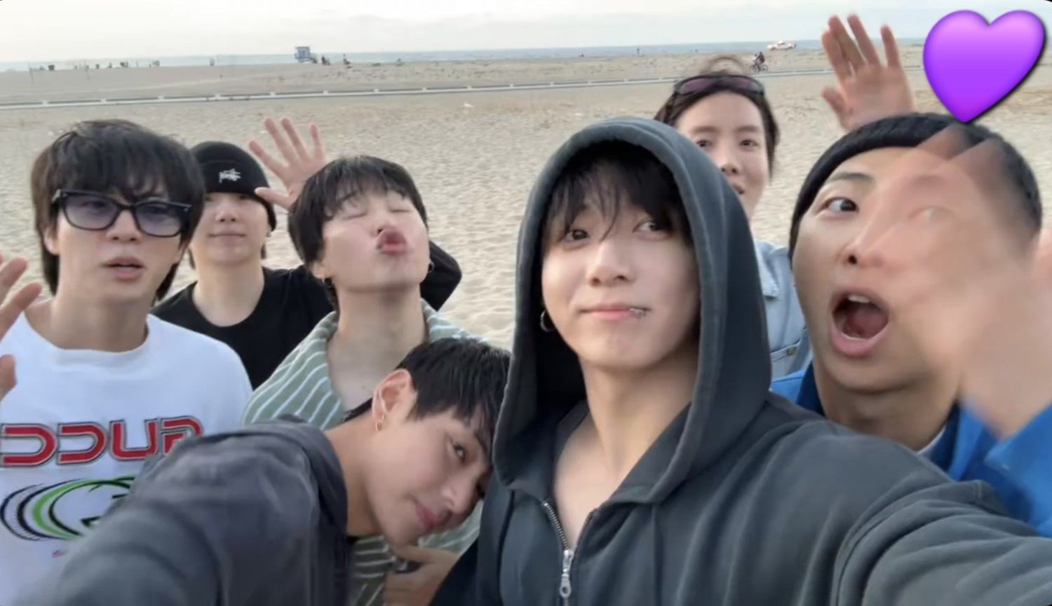 Momen yang diabadikan oleh penggemar BTS