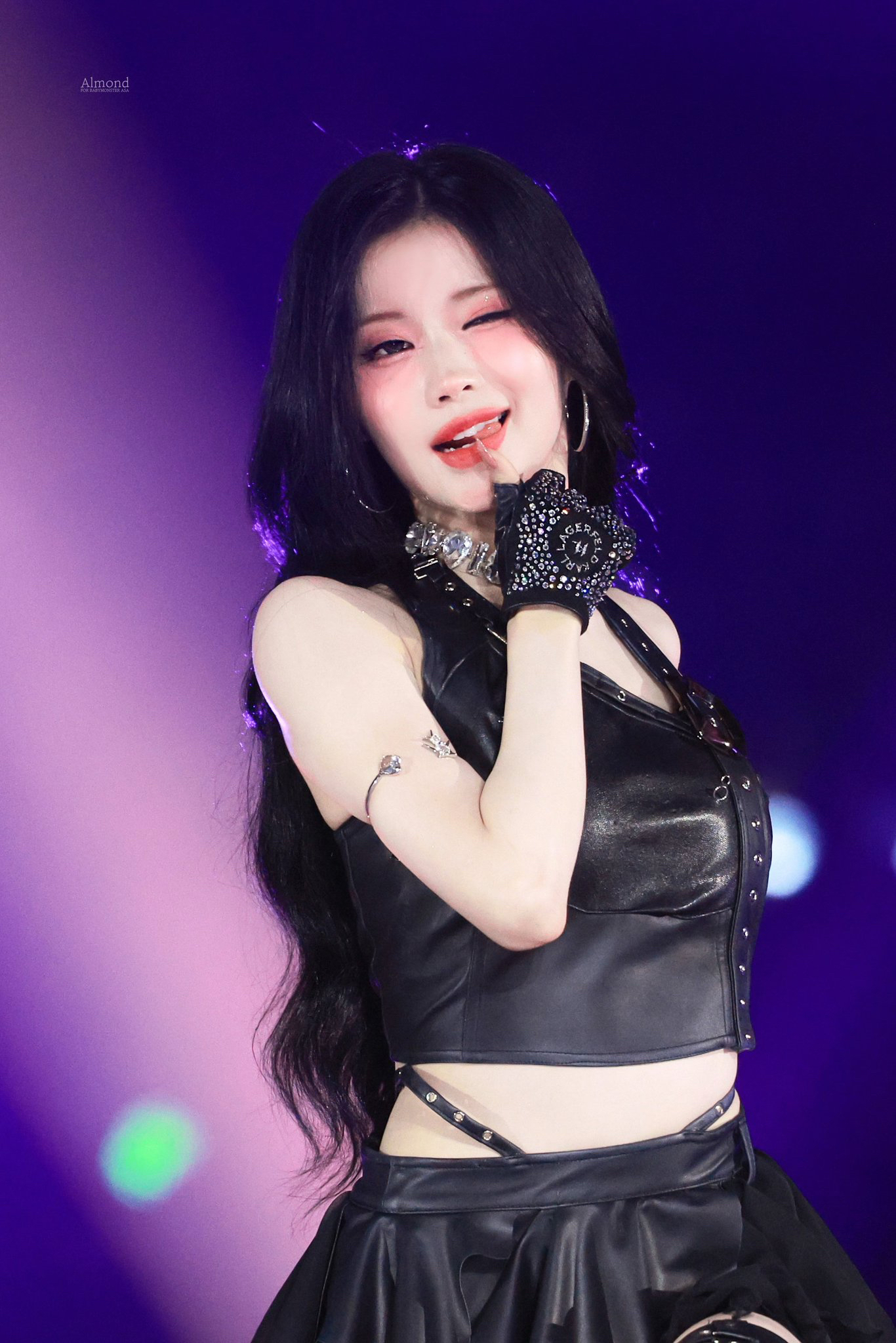 아사 (BABYMONSTER) 팬이 찍은 순간