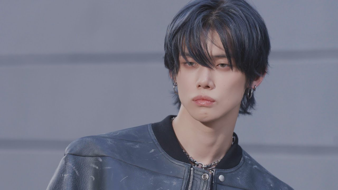 TOMORROW X TOGETHERの舞台裏ショット