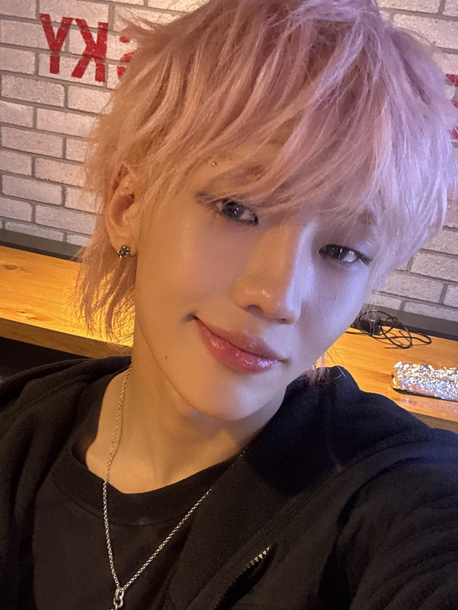 A moment captured by Junhyeok (TNX)'s fan