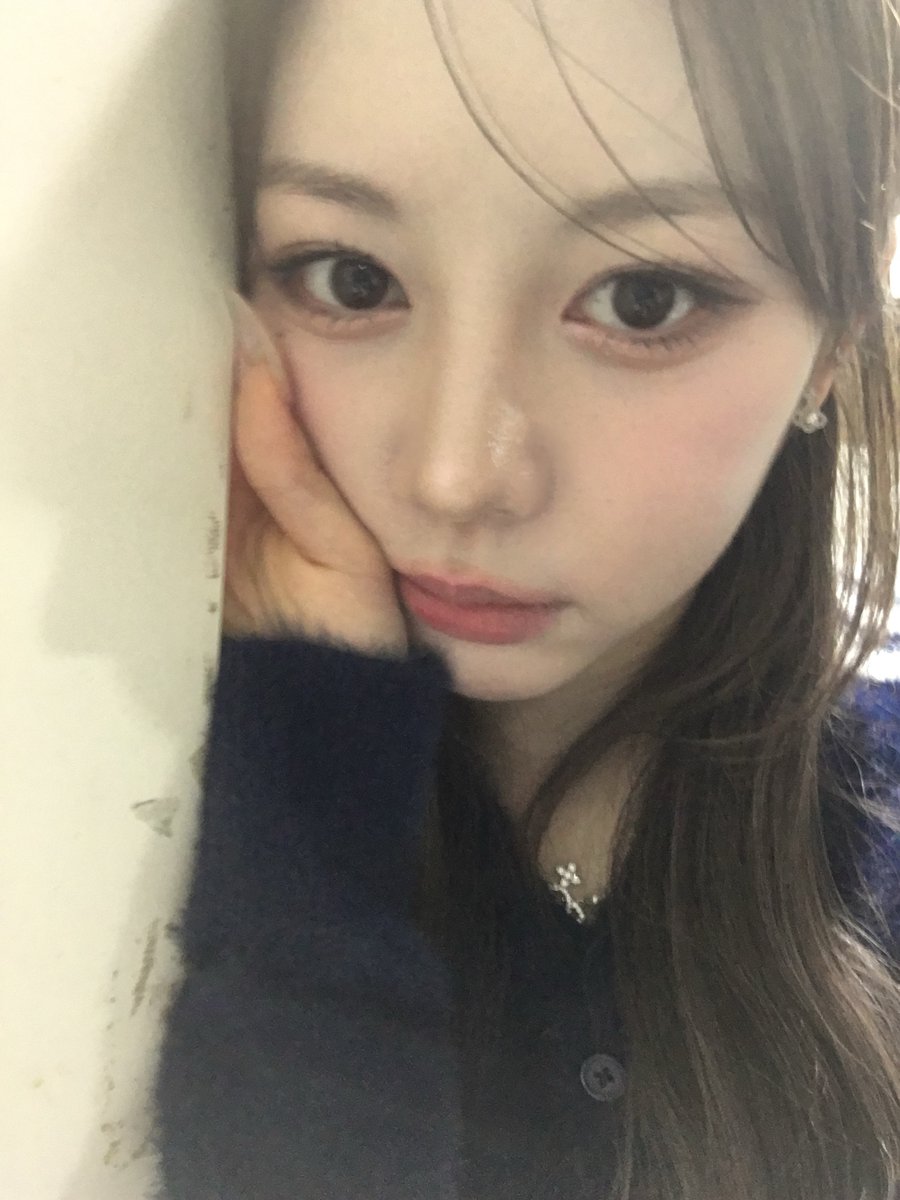 Recent activity shot of tripleS