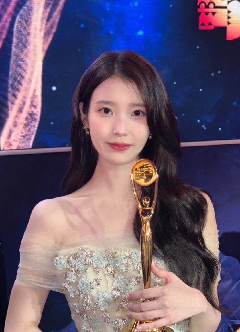 A moment captured by IU's fan