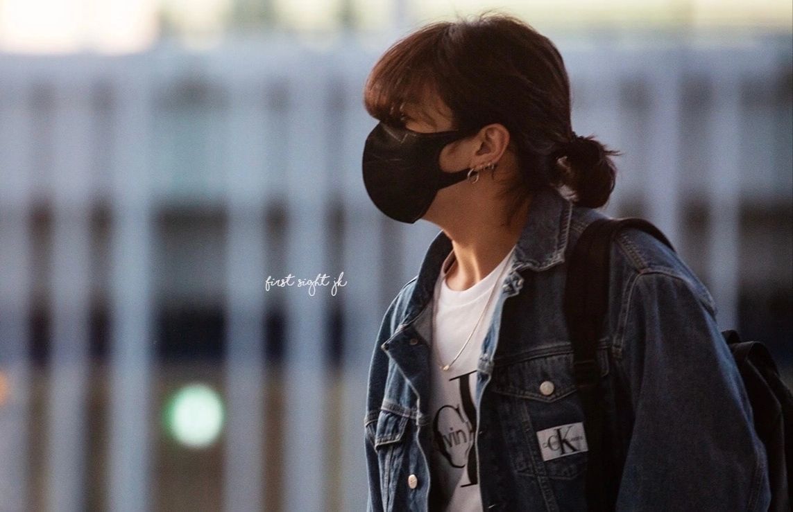 A moment captured by Jungkook (BTS)'s fan
