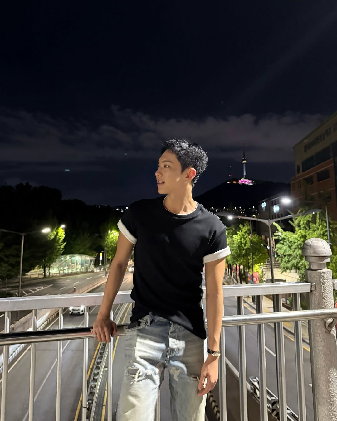 Latest photo of Hoshi (SEVENTEEN)