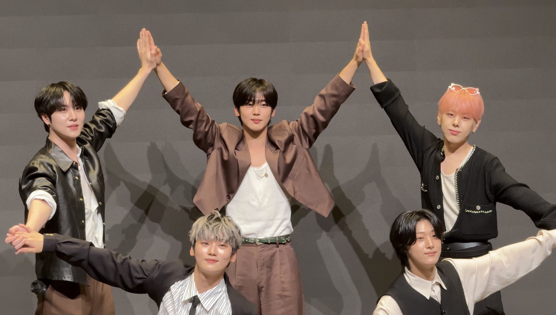 Foto aktivitas terbaru WEi