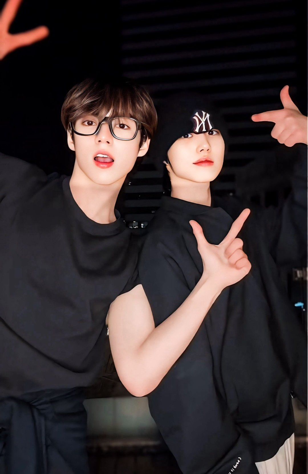 Behind-the-scenes cut of Park Juwon (AHOF)