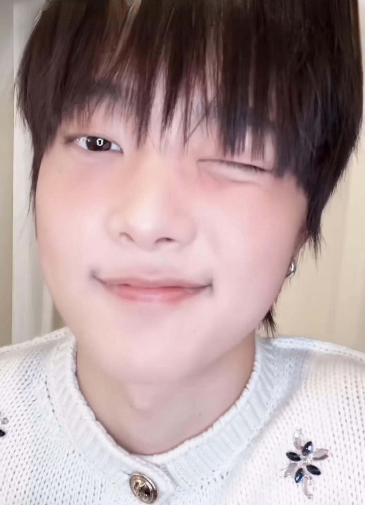 EJ (&TEAM)的幕后花絮