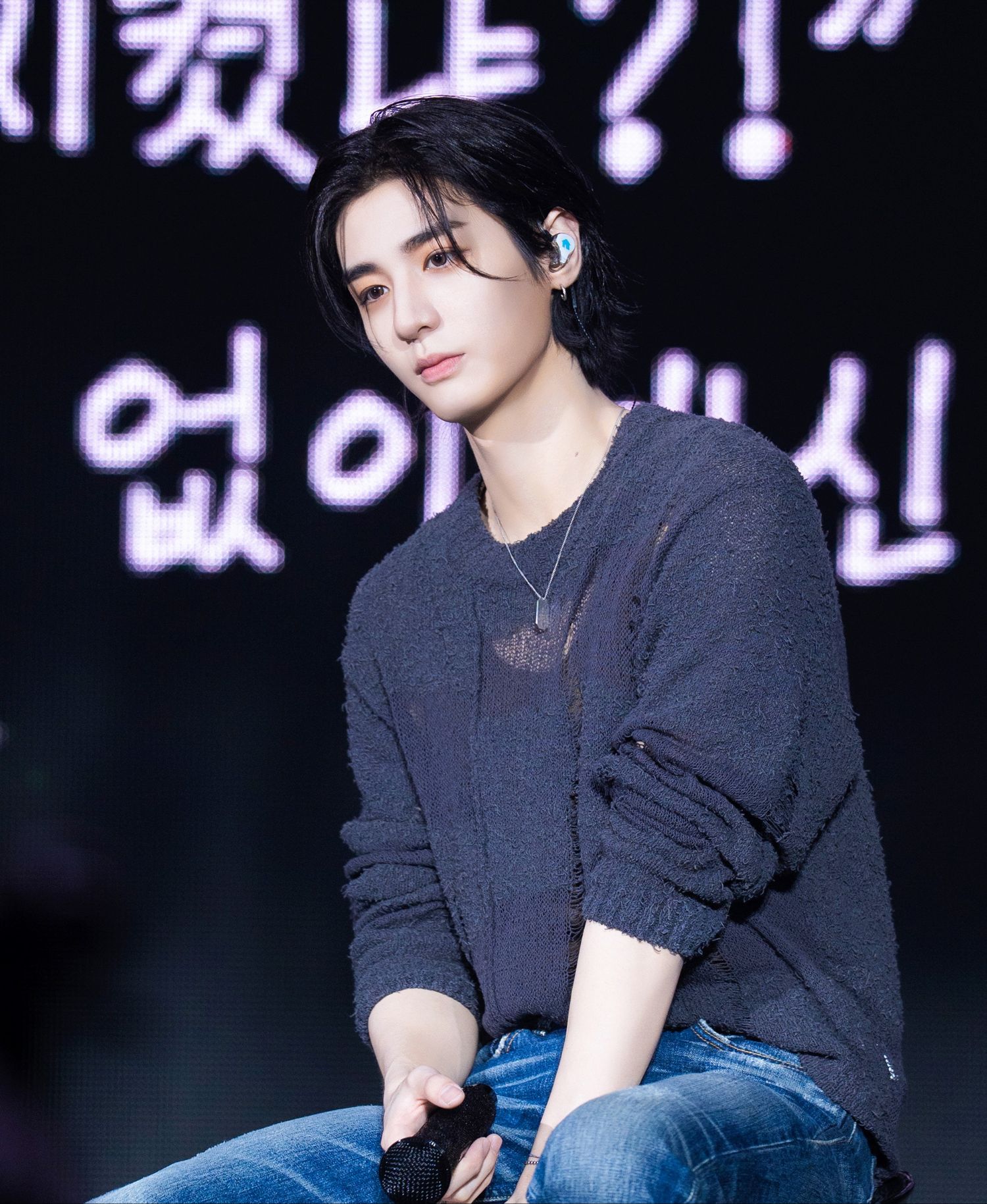 A moment captured by Leehan (BOYNEXTDOOR)'s fan