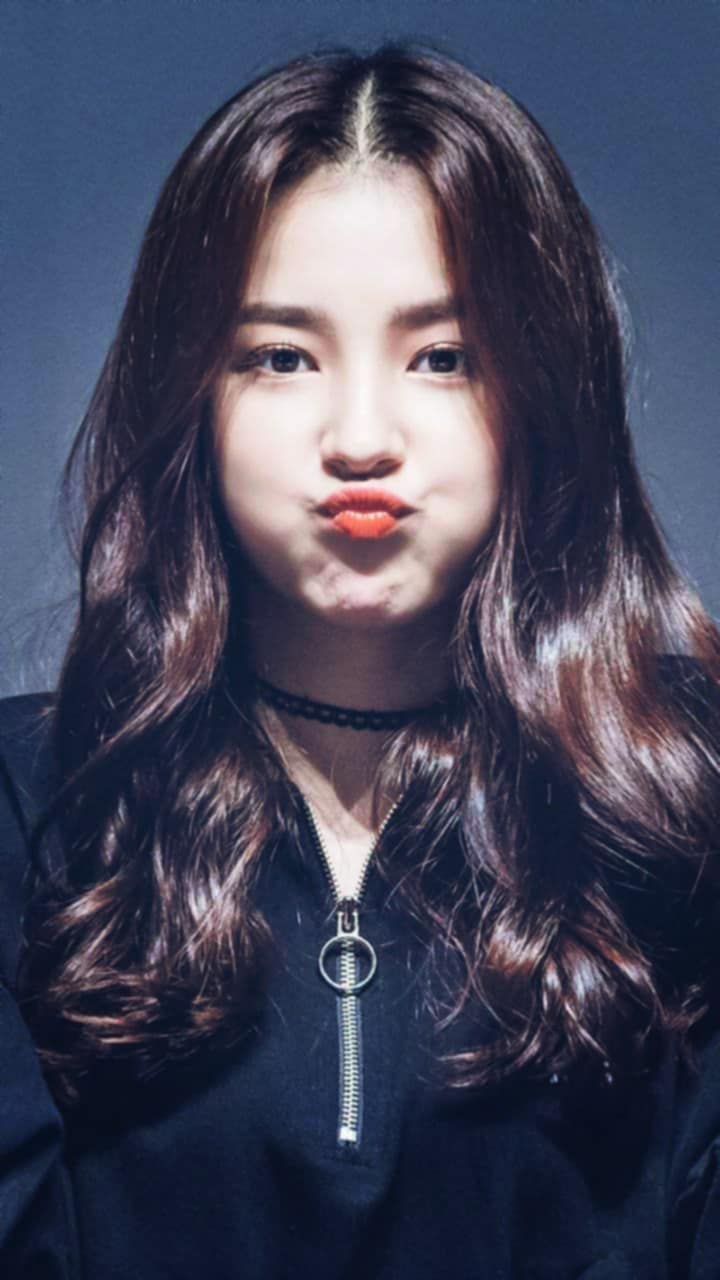 Fandom-recommended wallpaper image of MOMOLAND