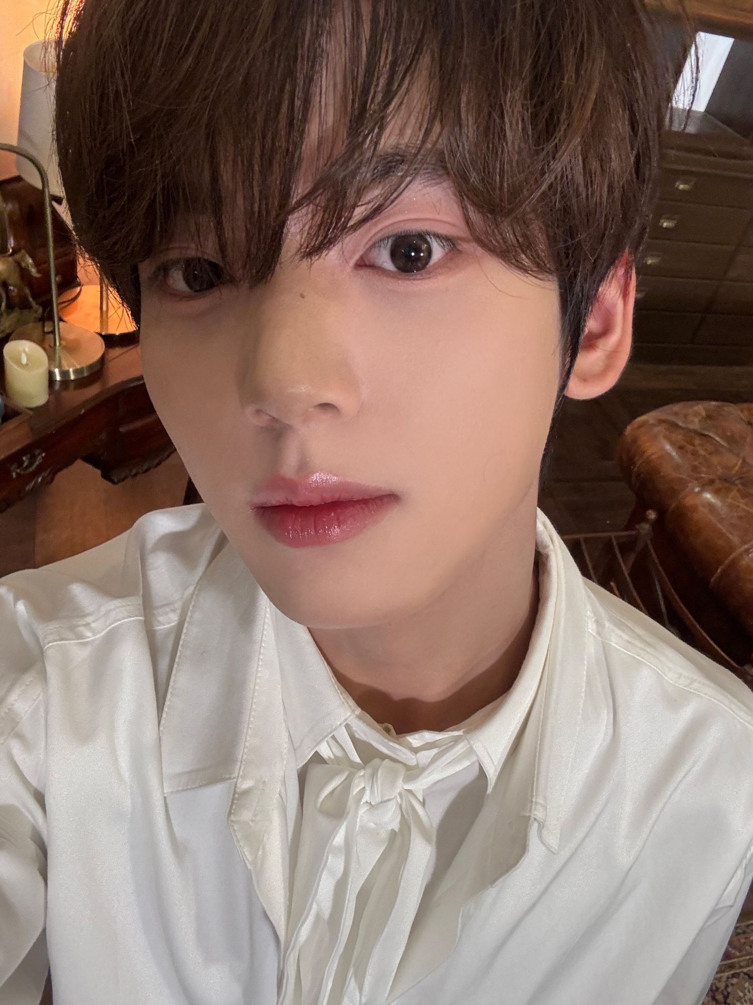 Recent activity shot of Han Yujin (ZEROBASEONE)