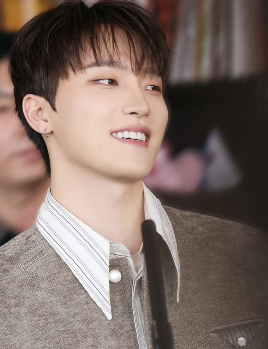 A moment captured by Dino (SEVENTEEN)'s fan