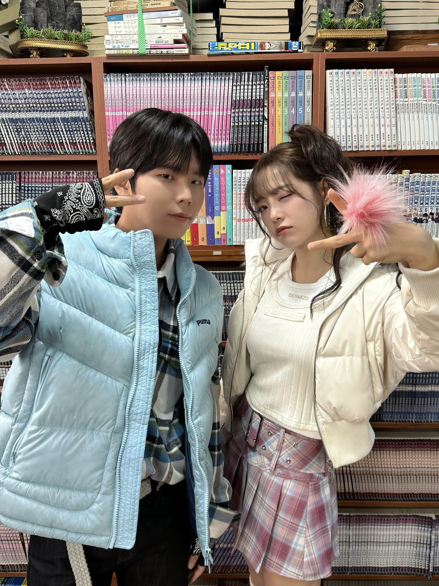 Behind-the-scenes cut of Sejeong