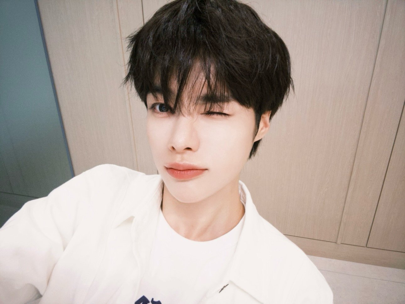 Recent activity shot of Hanbin (TEMPEST)
