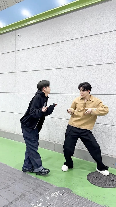 Behind-the-scenes cut of Asahi (TREASURE)